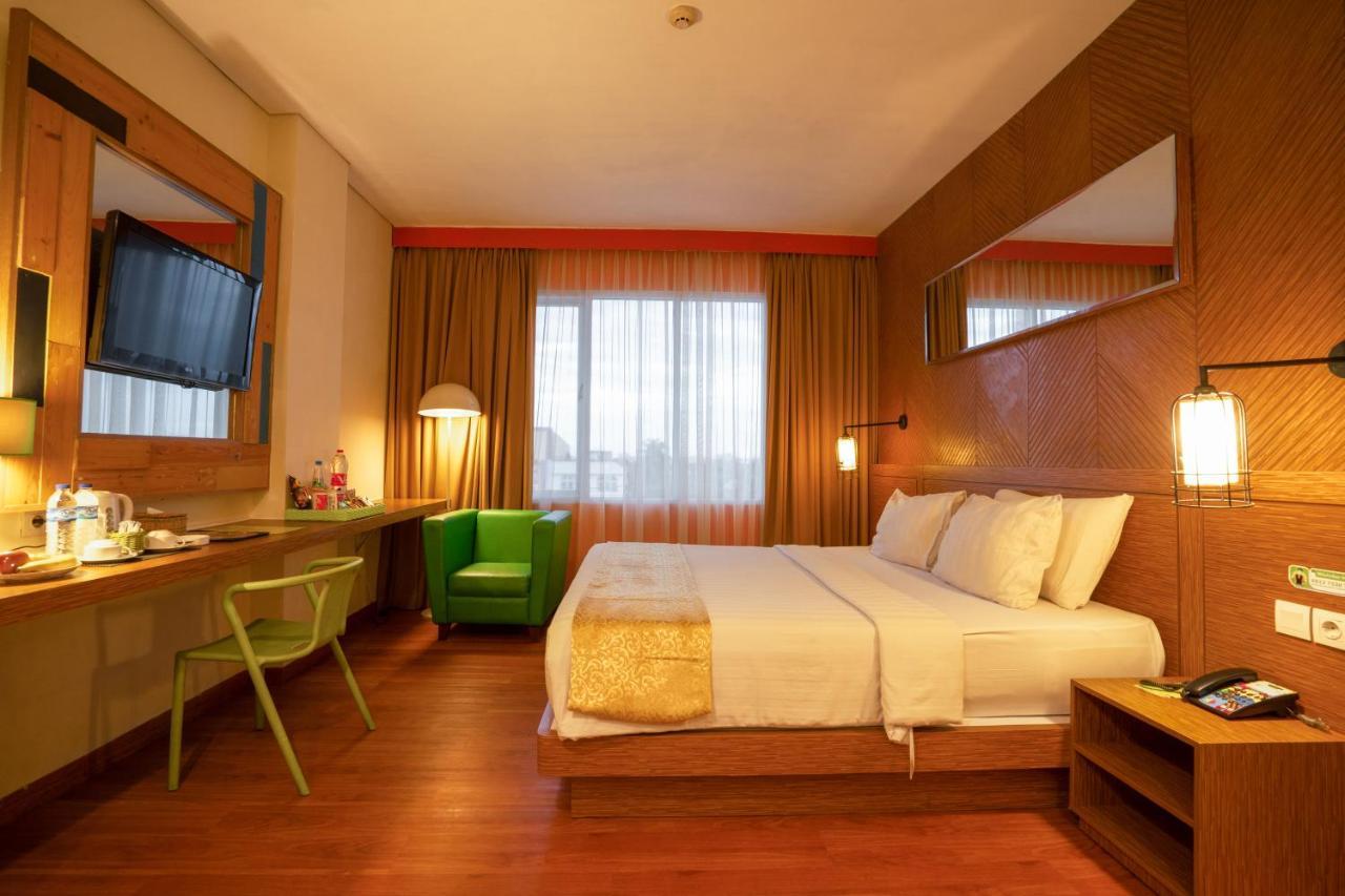 Maxonehotels.Com At Vivo パレンバン エクステリア 写真