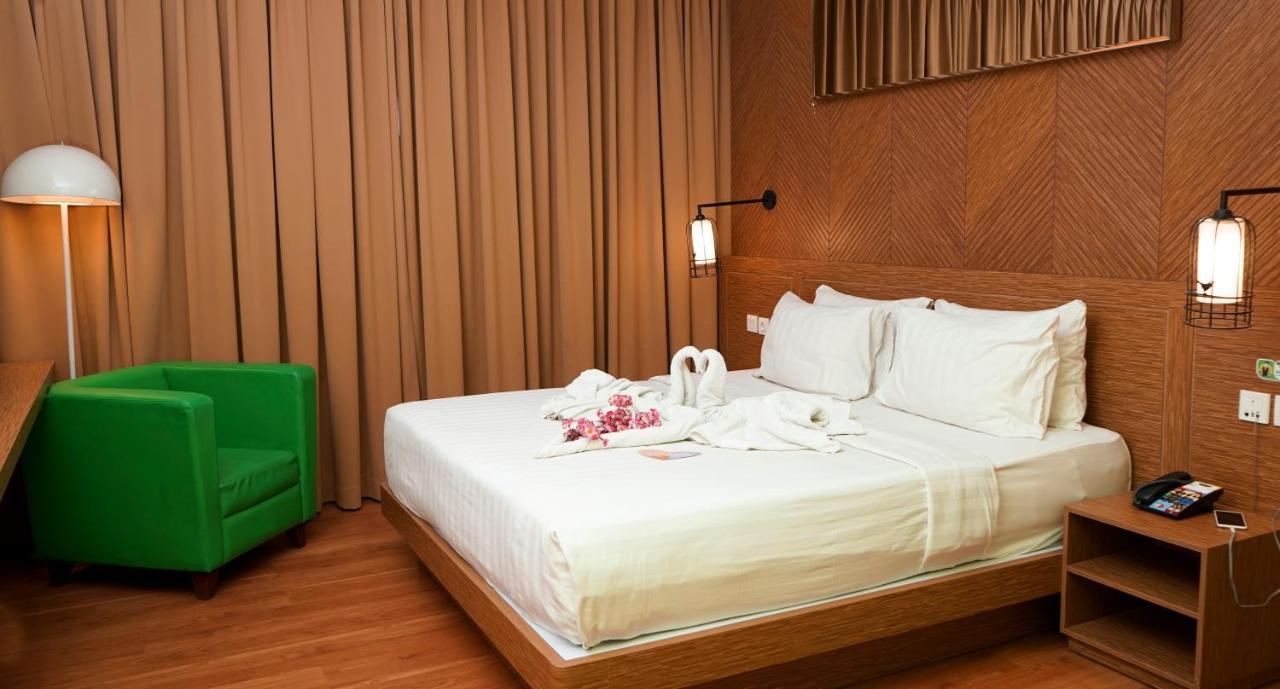 Maxonehotels.Com At Vivo パレンバン エクステリア 写真
